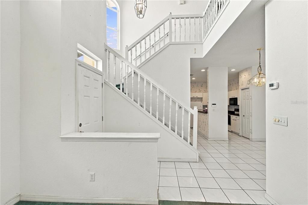 For Sale: $299,000 (4 beds, 3 baths, 1834 Square Feet)