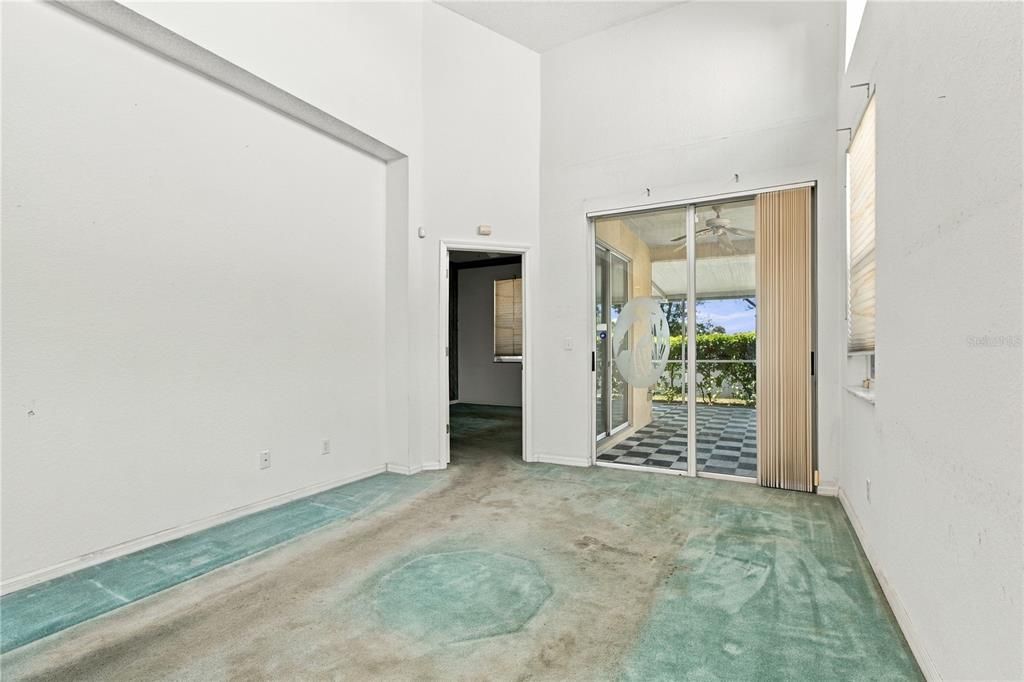 For Sale: $299,000 (4 beds, 3 baths, 1834 Square Feet)