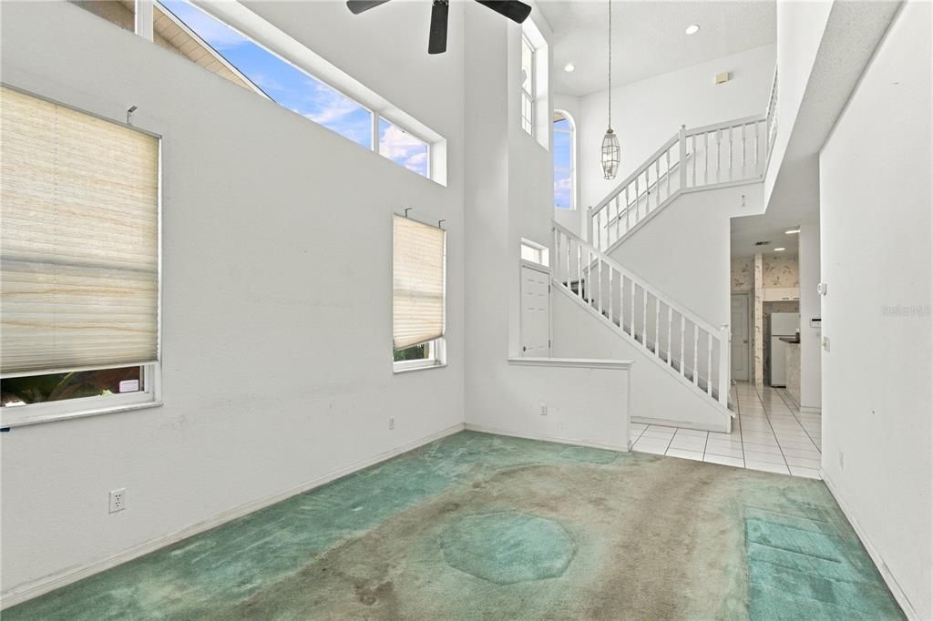 For Sale: $299,000 (4 beds, 3 baths, 1834 Square Feet)