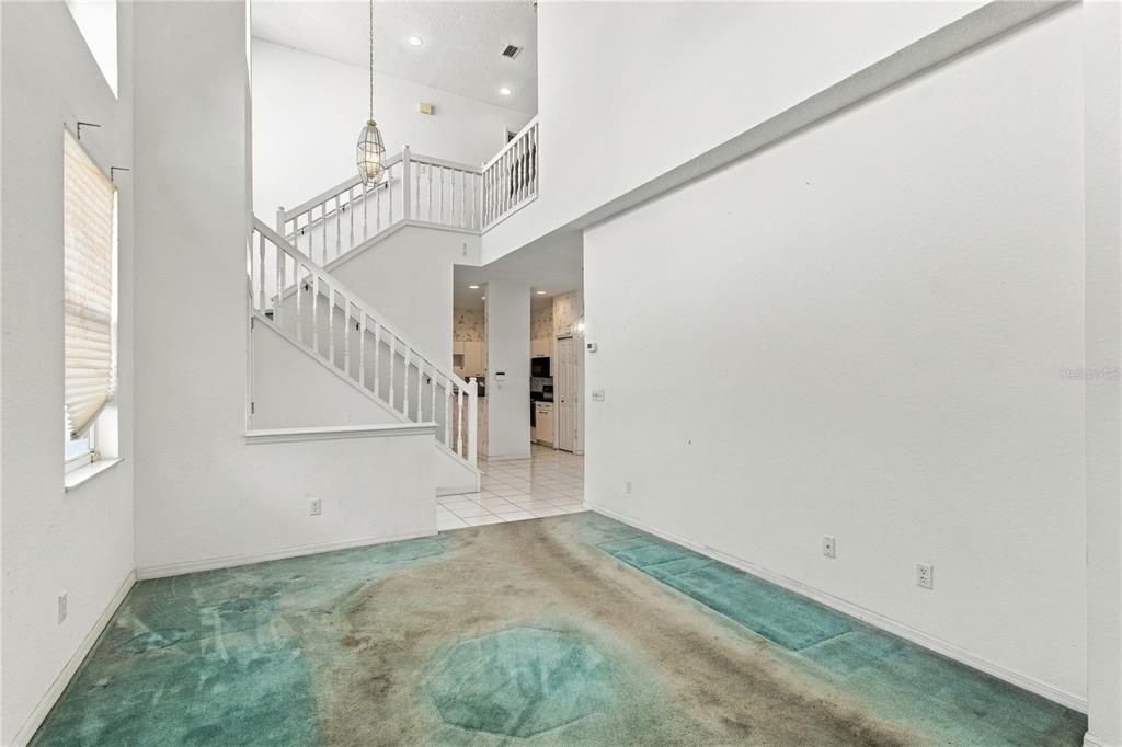 For Sale: $299,000 (4 beds, 3 baths, 1834 Square Feet)