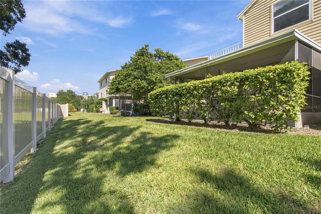 For Sale: $299,000 (4 beds, 3 baths, 1834 Square Feet)