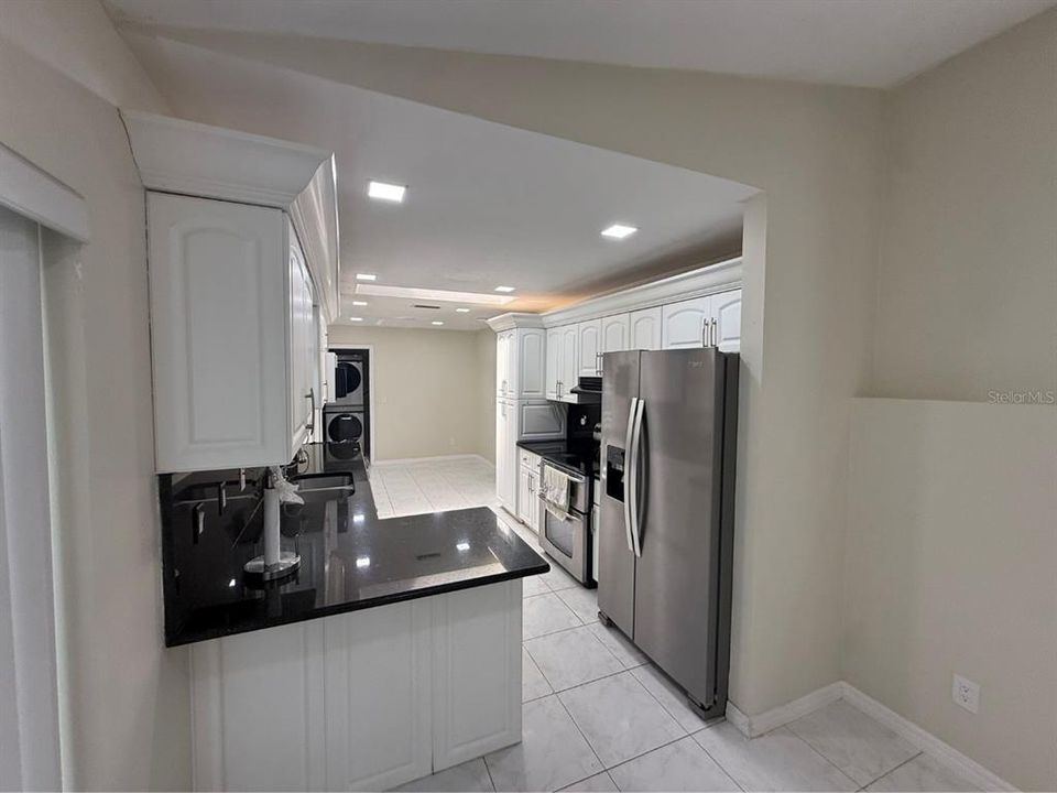 En Venta: $699,000 (4 camas, 3 baños, 1814 Pies cuadrados)