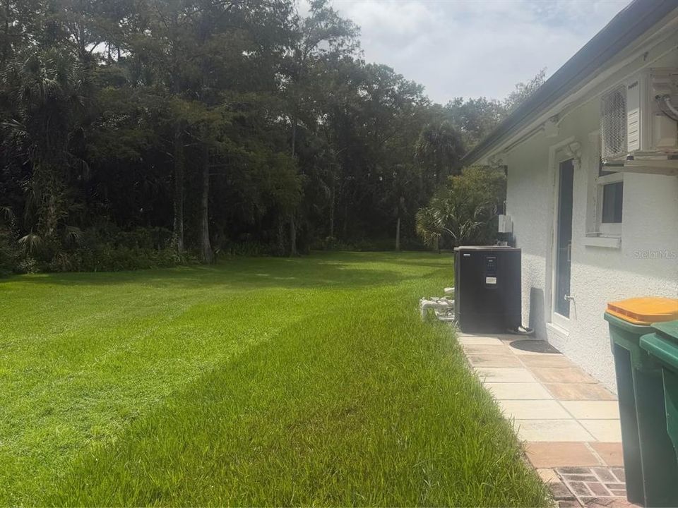 En Venta: $699,000 (4 camas, 3 baños, 1814 Pies cuadrados)