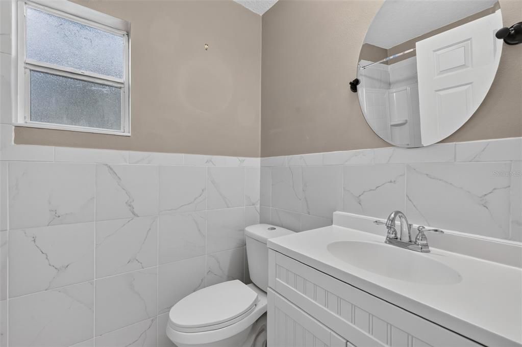 На продажу: $299,500 (3 спален, 2 ванн, 1094 Квадратных фут)