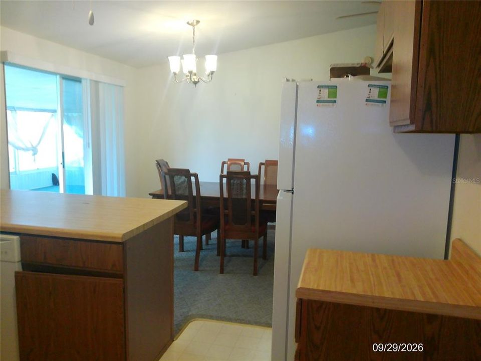 На продажу: $149,900 (3 спален, 2 ванн, 1200 Квадратных фут)