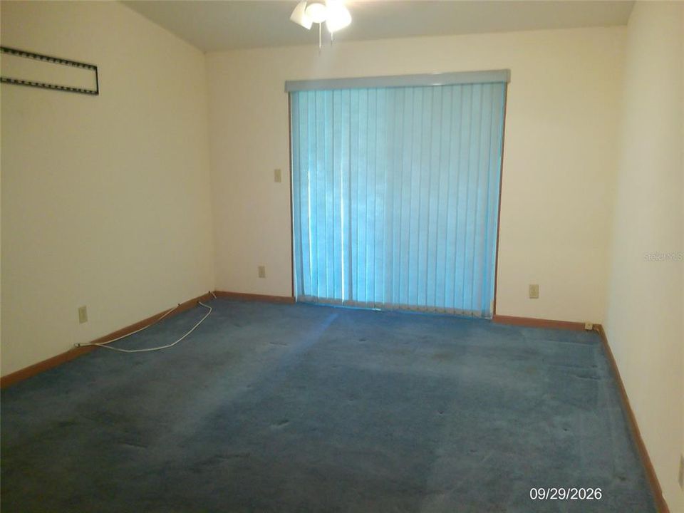 На продажу: $149,900 (3 спален, 2 ванн, 1200 Квадратных фут)