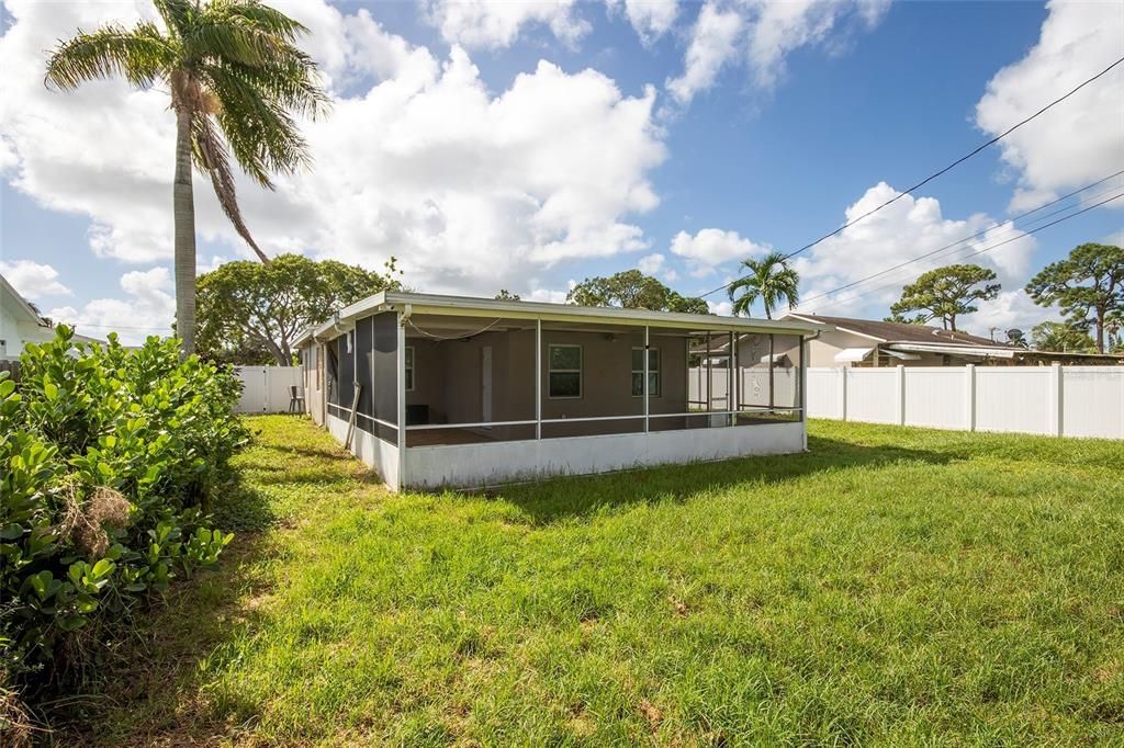 En Venta: $394,950 (3 camas, 2 baños, 927 Pies cuadrados)