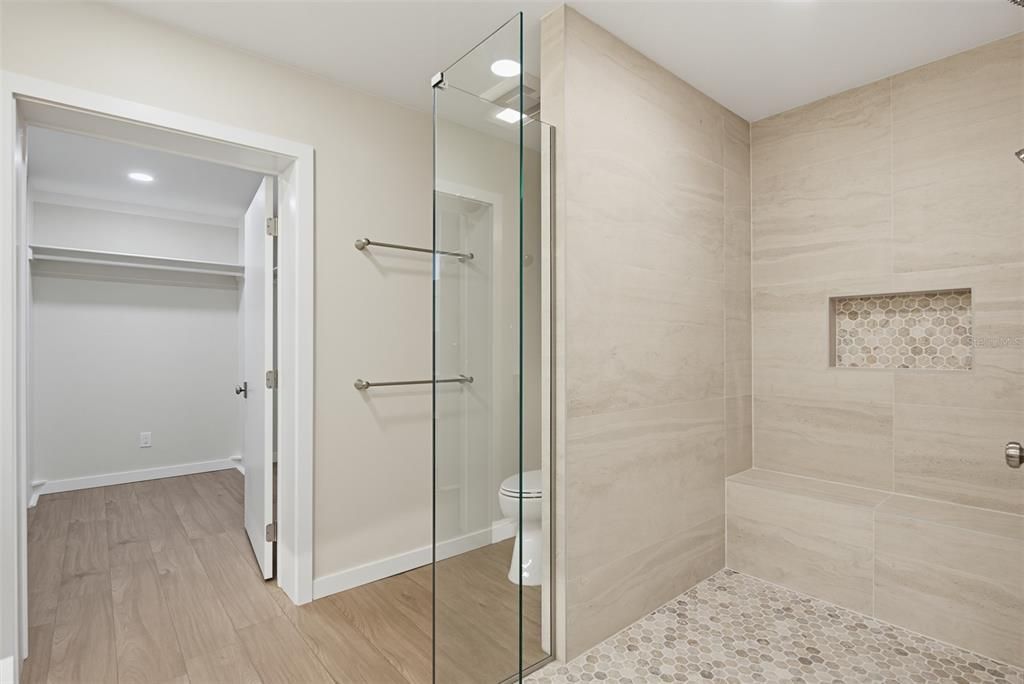 На продажу: $970,000 (3 спален, 2 ванн, 1756 Квадратных фут)