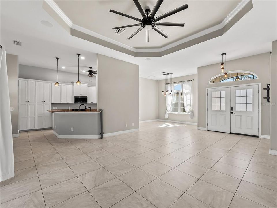For Sale: $469,900 (3 beds, 2 baths, 1859 Square Feet)