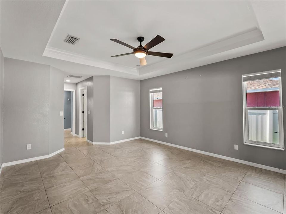 For Sale: $469,900 (3 beds, 2 baths, 1859 Square Feet)