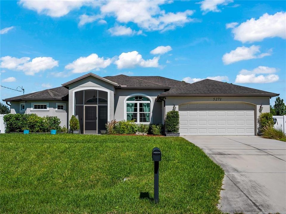 For Sale: $469,900 (3 beds, 2 baths, 1859 Square Feet)