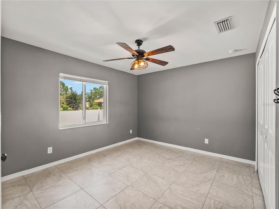For Sale: $469,900 (3 beds, 2 baths, 1859 Square Feet)