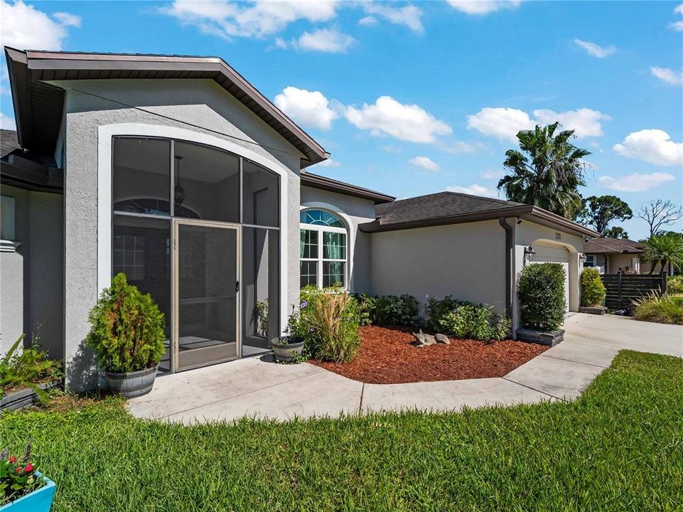 For Sale: $469,900 (3 beds, 2 baths, 1859 Square Feet)