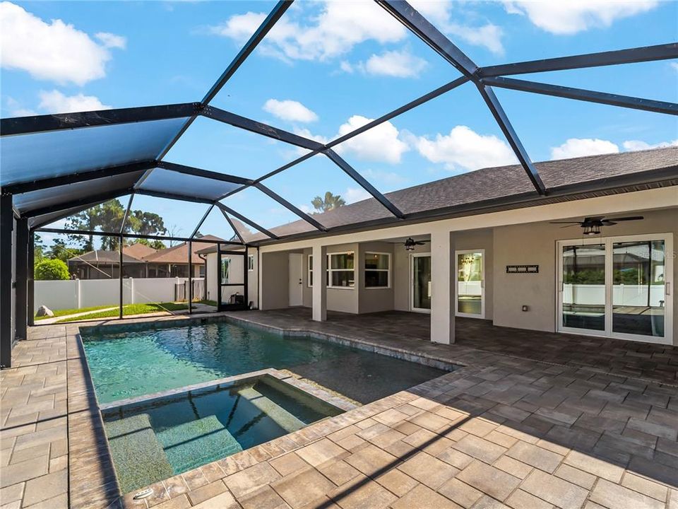 For Sale: $469,900 (3 beds, 2 baths, 1859 Square Feet)