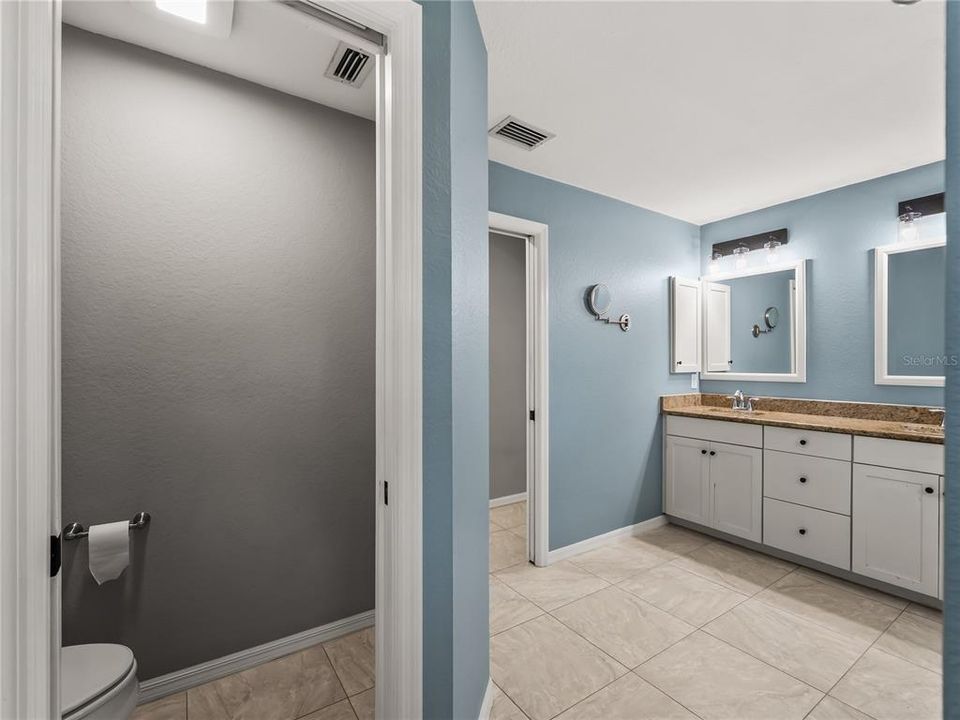 For Sale: $469,900 (3 beds, 2 baths, 1859 Square Feet)
