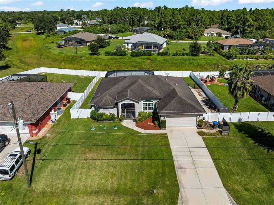For Sale: $469,900 (3 beds, 2 baths, 1859 Square Feet)