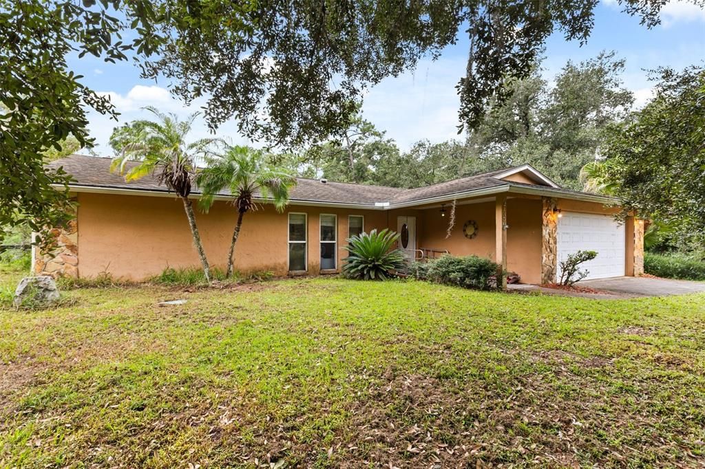 For Sale: $425,000 (3 beds, 2 baths, 1504 Square Feet)