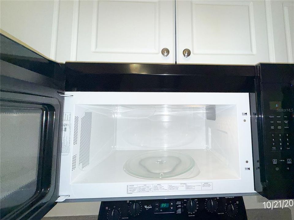 For Sale: $35,000 (2 beds, 2 baths, 1087 Square Feet)