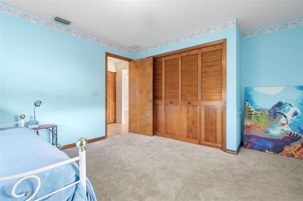 На продажу: $359,000 (3 спален, 2 ванн, 1850 Квадратных фут)