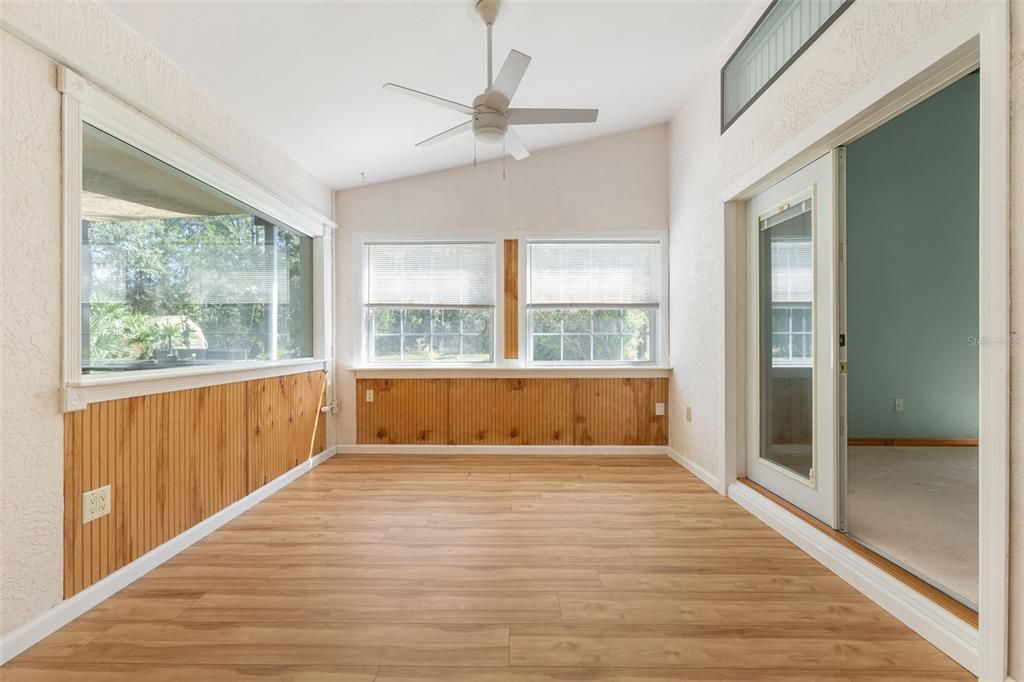 На продажу: $359,000 (3 спален, 2 ванн, 1850 Квадратных фут)