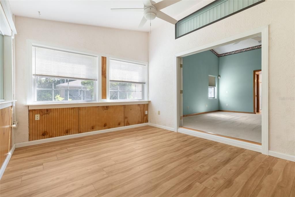 На продажу: $359,000 (3 спален, 2 ванн, 1850 Квадратных фут)