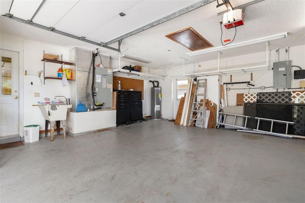 На продажу: $359,000 (3 спален, 2 ванн, 1850 Квадратных фут)