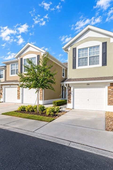For Sale: $325,000 (3 beds, 2 baths, 1864 Square Feet)