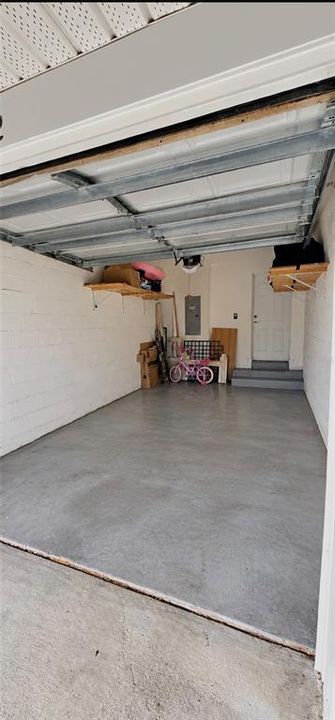 For Sale: $325,000 (3 beds, 2 baths, 1864 Square Feet)