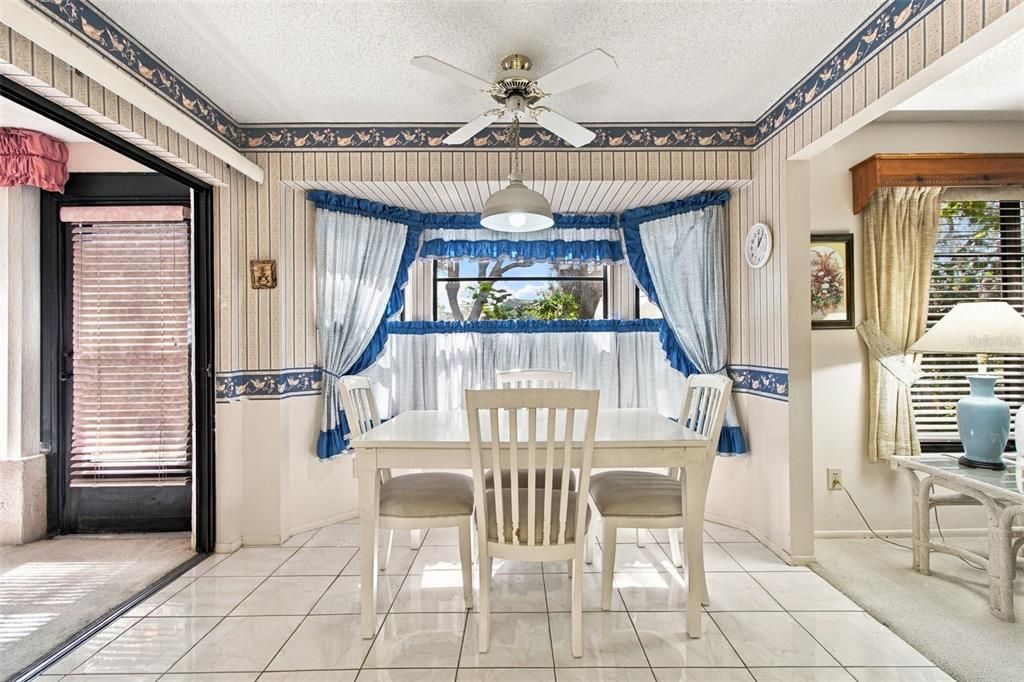 For Sale: $450,000 (2 beds, 2 baths, 1700 Square Feet)