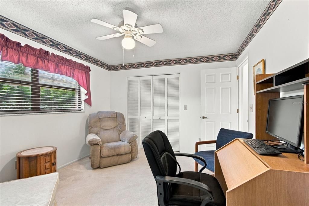 For Sale: $450,000 (2 beds, 2 baths, 1700 Square Feet)