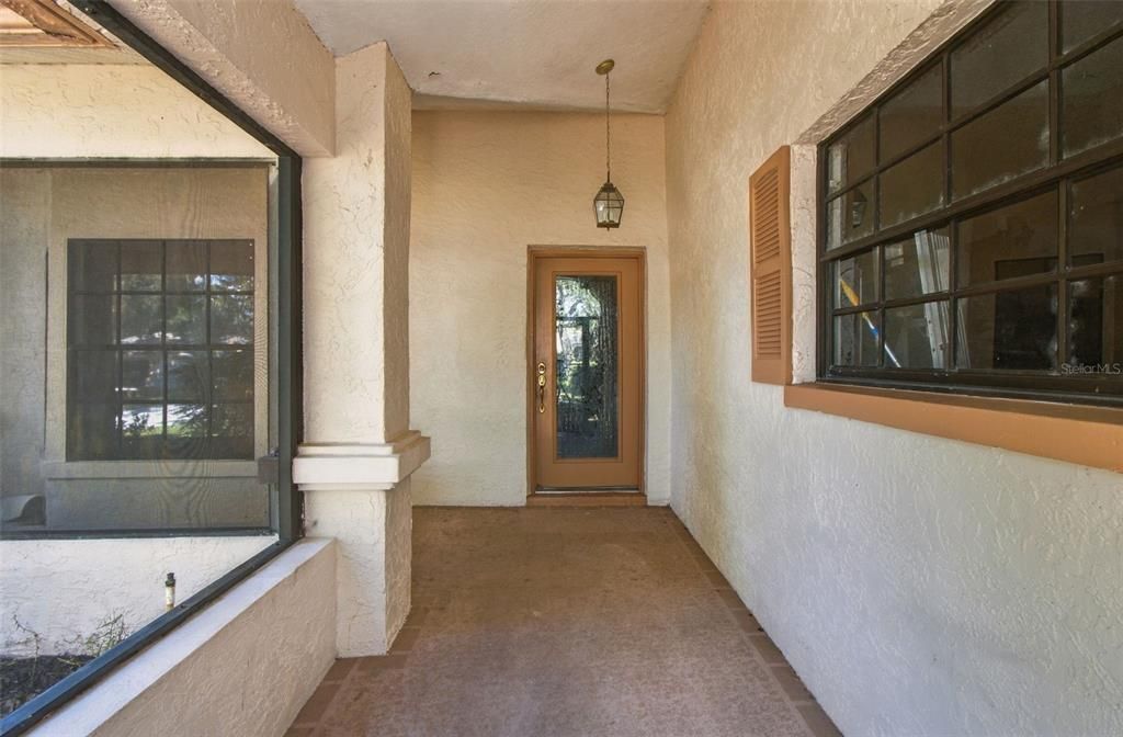 For Sale: $450,000 (2 beds, 2 baths, 1700 Square Feet)