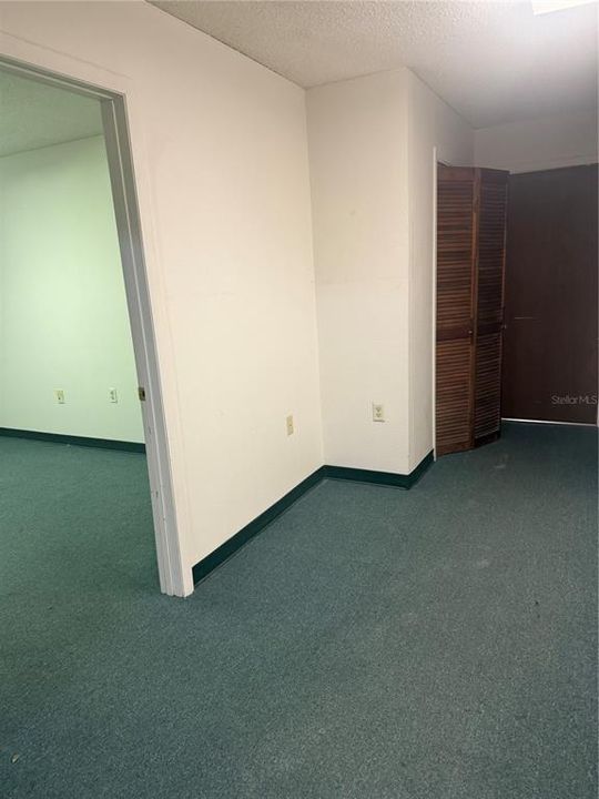 For Sale: $19,200 (0 beds, 0 baths, 1012 Square Feet)