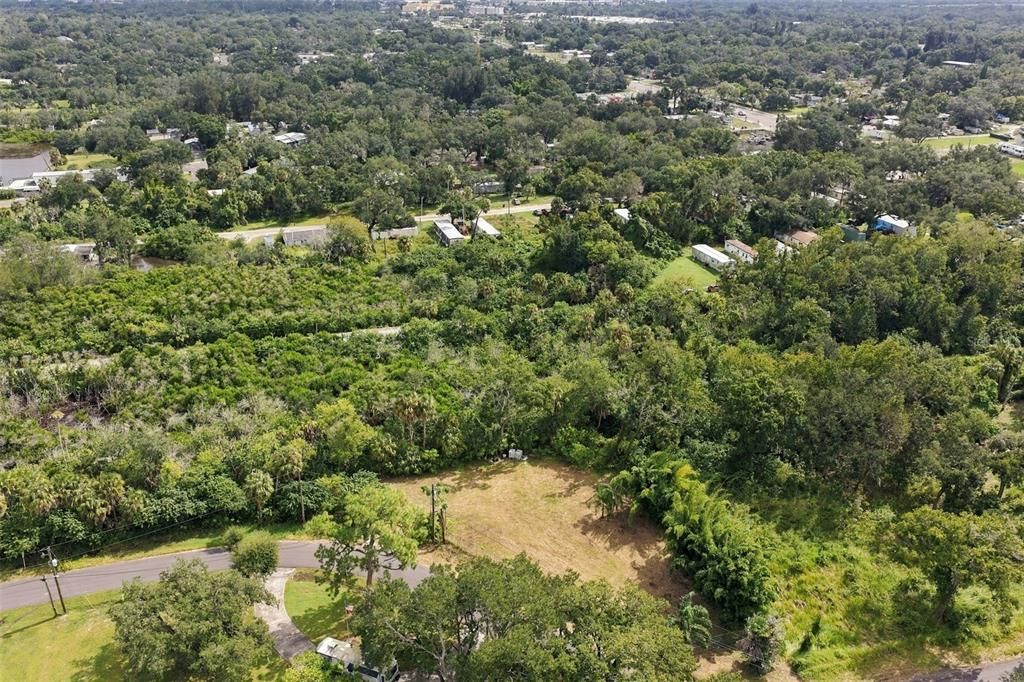 待售: $147,000 (0.36 acres)