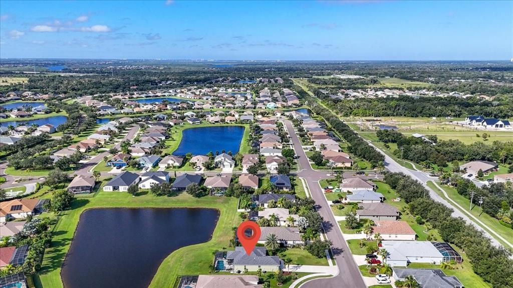 En Venta: $464,000 (2 camas, 2 baños, 1640 Pies cuadrados)