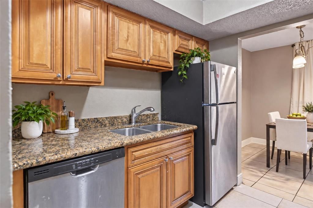 En Venta: $125,000 (3 camas, 2 baños, 1270 Pies cuadrados)