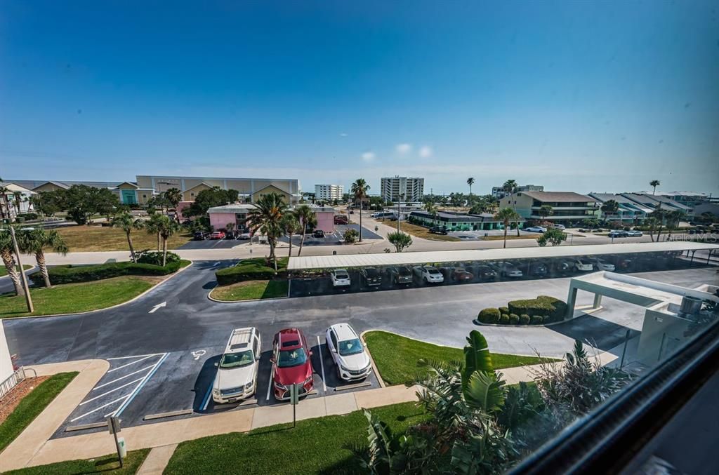 For Sale: $545,000 (2 beds, 2 baths, 1375 Square Feet)
