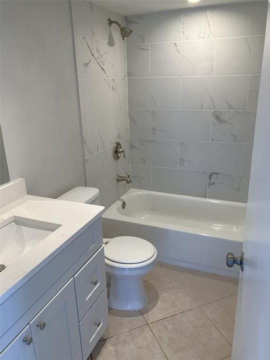 For Sale: $199,900 (2 beds, 2 baths, 1030 Square Feet)