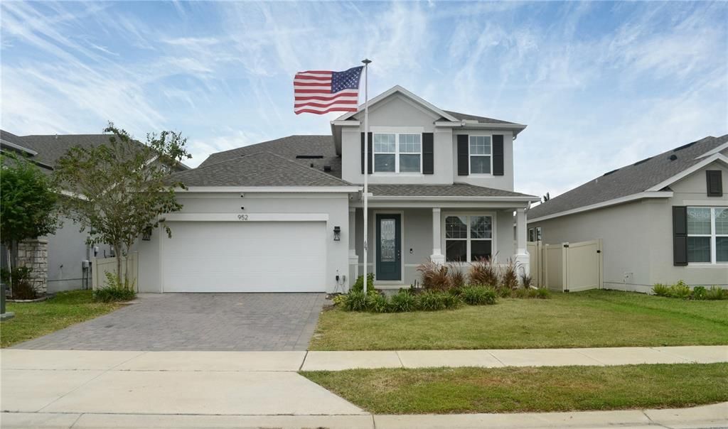 For Sale: $635,000 (5 beds, 3 baths, 3170 Square Feet)