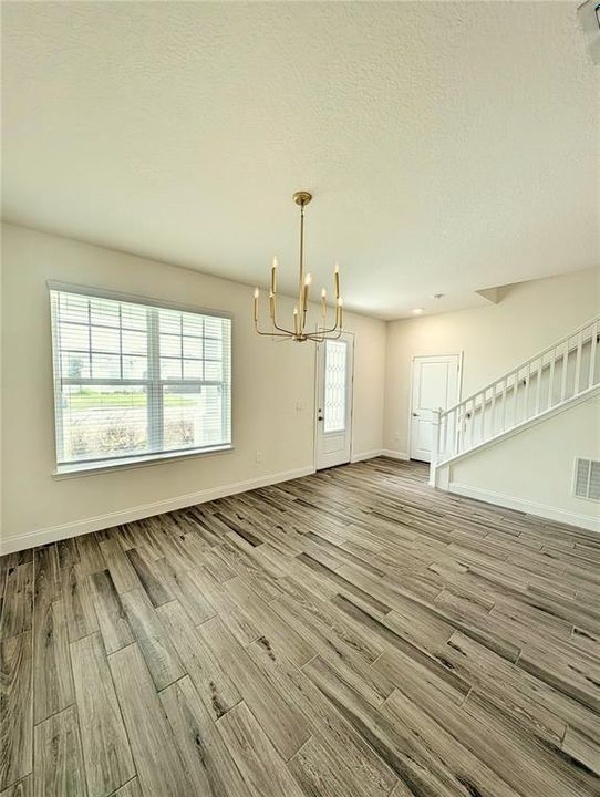 For Sale: $635,000 (5 beds, 3 baths, 3170 Square Feet)