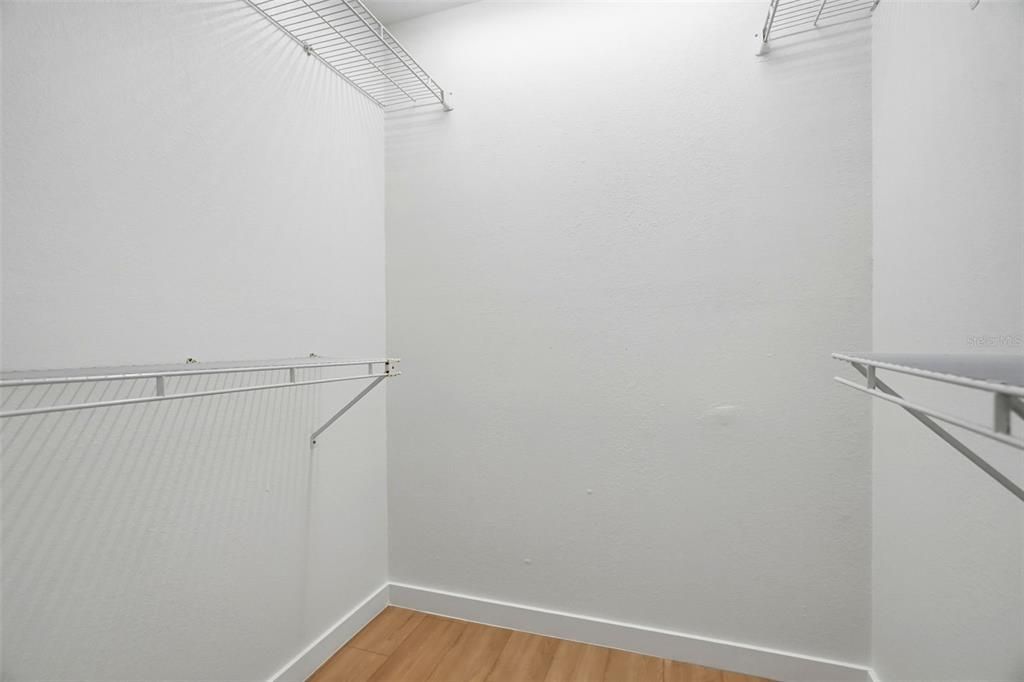 На продажу: $349,000 (3 спален, 2 ванн, 988 Квадратных фут)