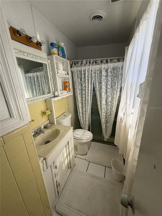 На продажу: $325,000 (3 спален, 3 ванн, 1845 Квадратных фут)