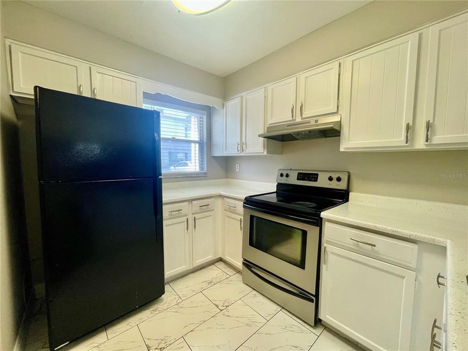 For Sale: $145,000 (2 beds, 2 baths, 1154 Square Feet)