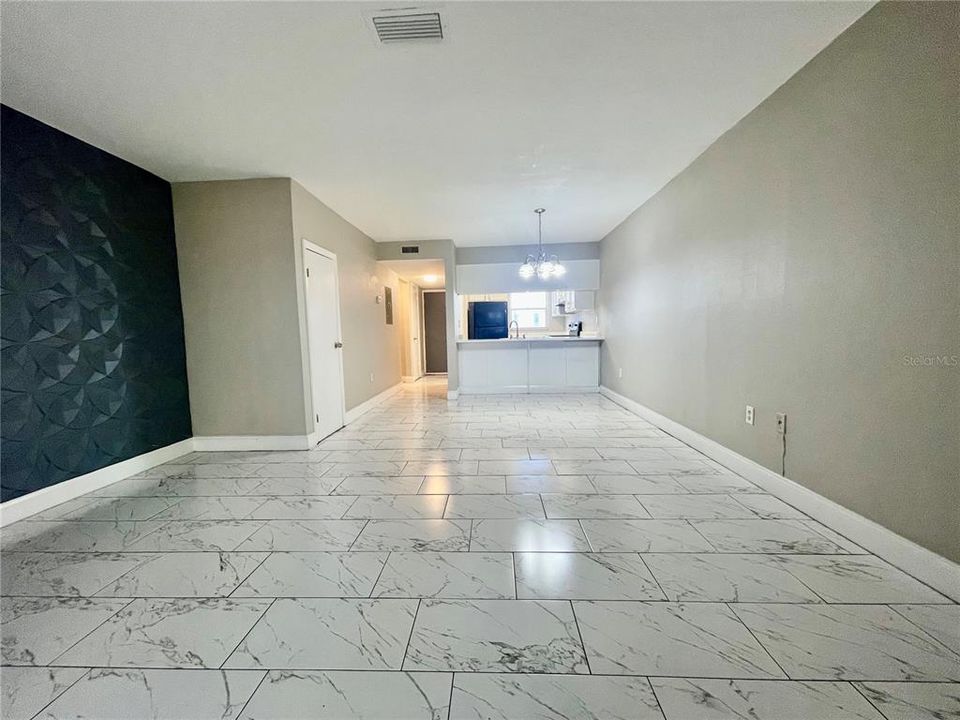 For Sale: $145,000 (2 beds, 2 baths, 1154 Square Feet)