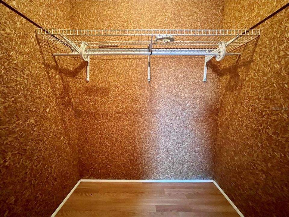 For Sale: $145,000 (2 beds, 2 baths, 1154 Square Feet)