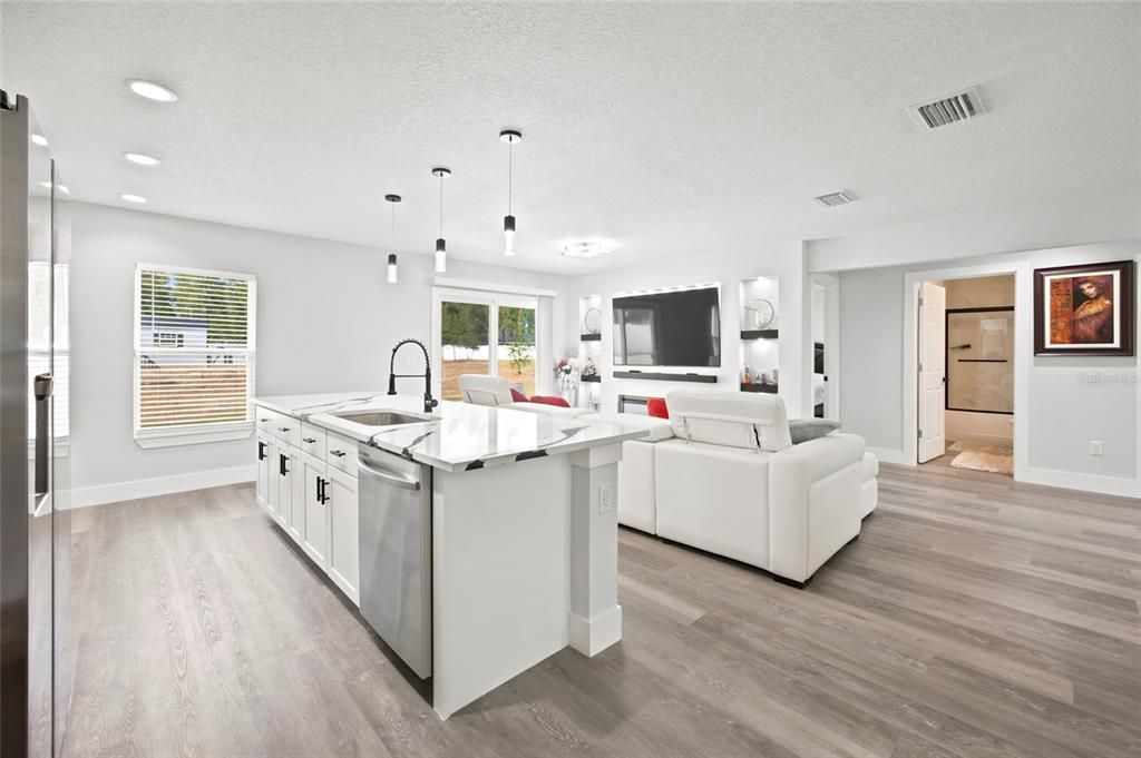 На продажу: $399,500 (3 спален, 2 ванн, 1478 Квадратных фут)