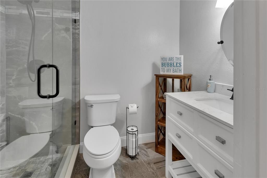 En Venta: $159,900 (2 camas, 1 baños, 930 Pies cuadrados)