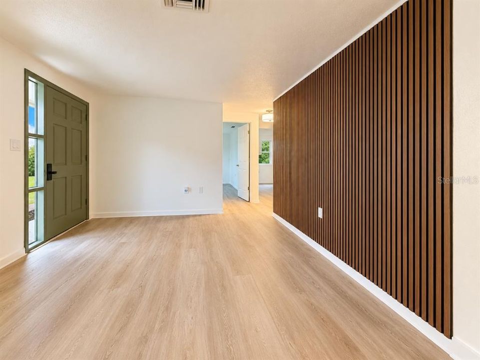 На продажу: $239,000 (3 спален, 2 ванн, 1080 Квадратных фут)