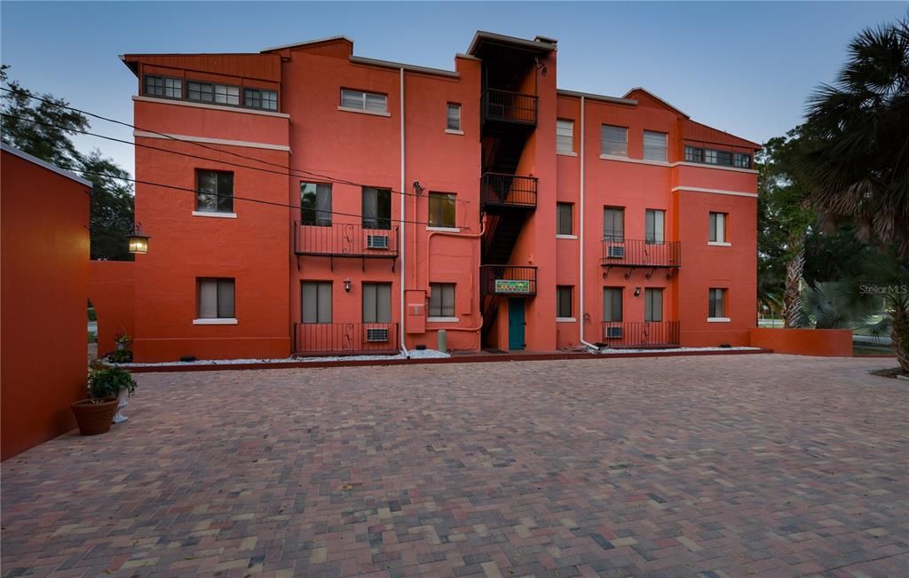 На продажу: $3,300,000 (0 спален, 0 ванн, 9628 Квадратных фут)