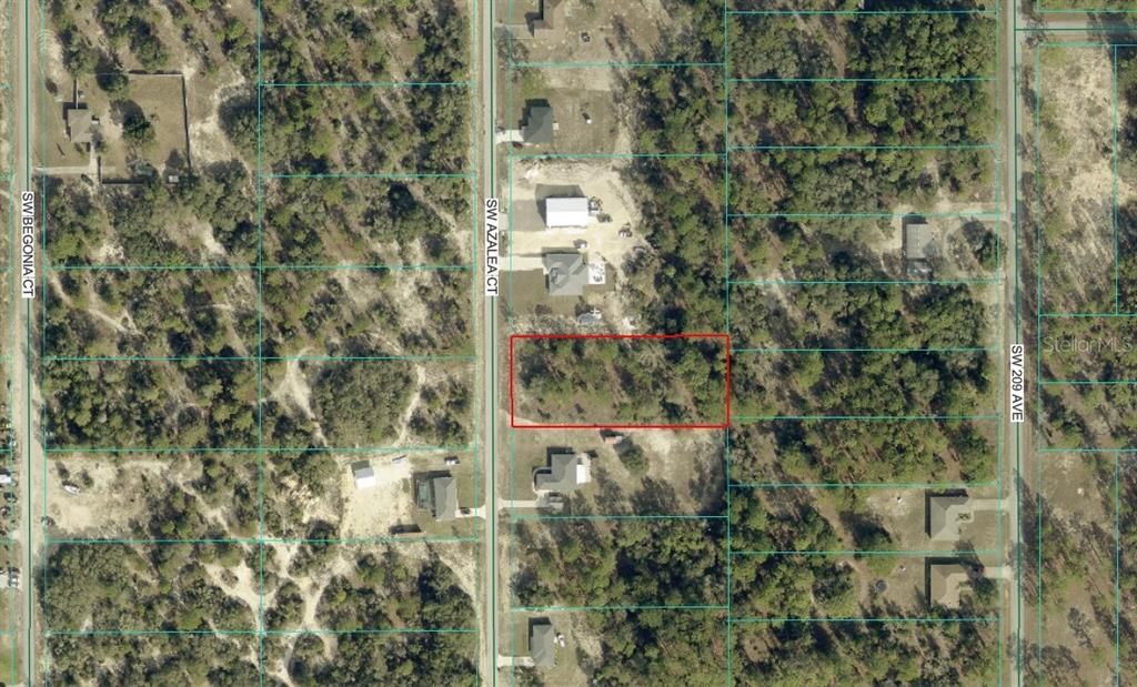 En Venta: $33,500 (0.99 acres)