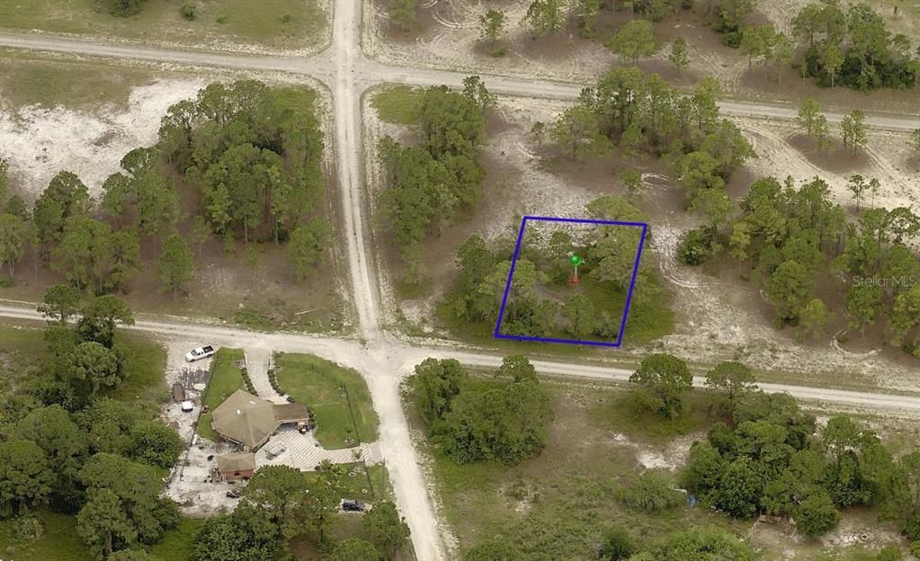 待售: $10,000 (0.23 acres)